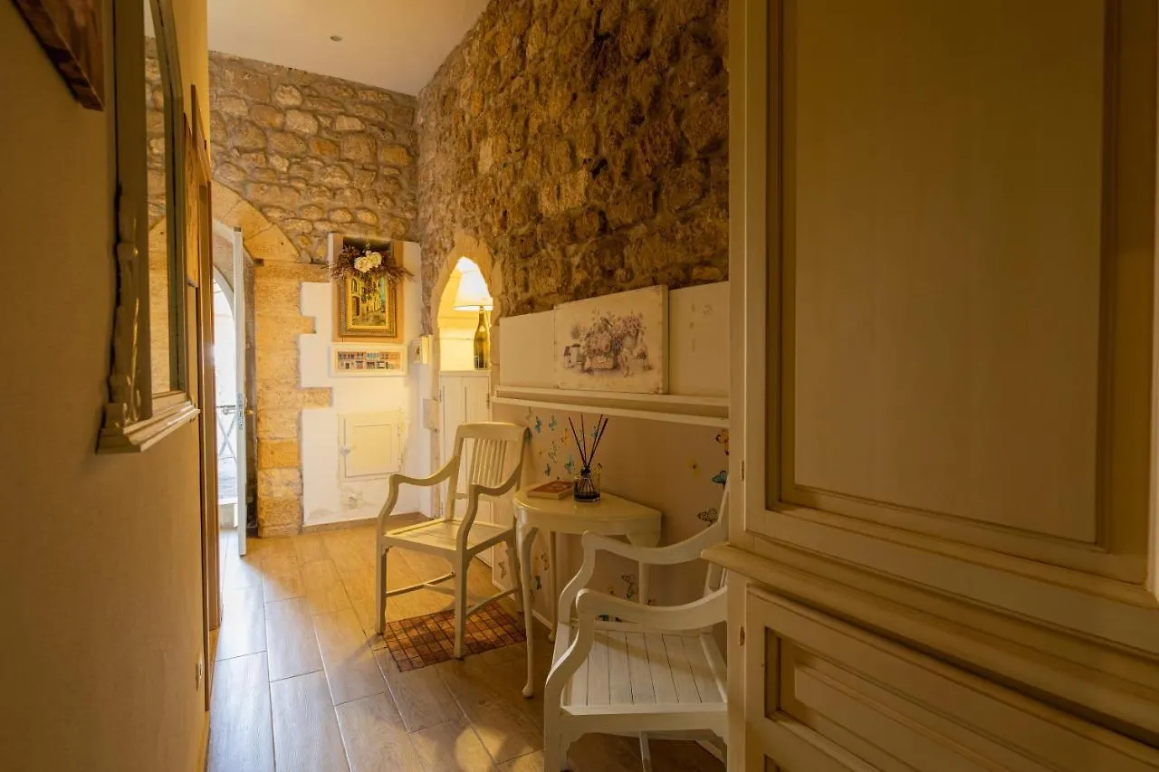 Nonna Iole Apartment Syracuse Italy